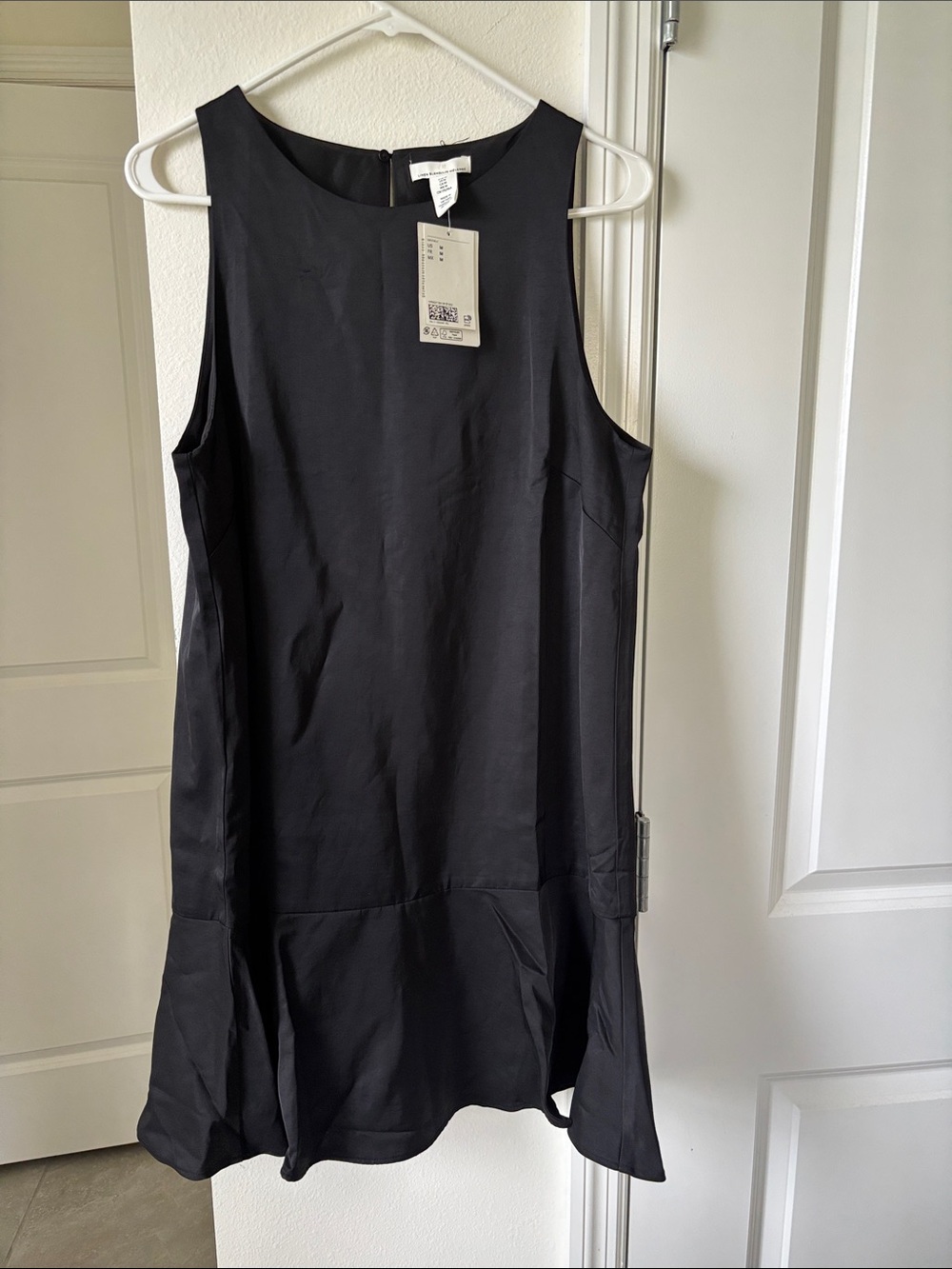 H&M Black Sleeveless Mini Dress